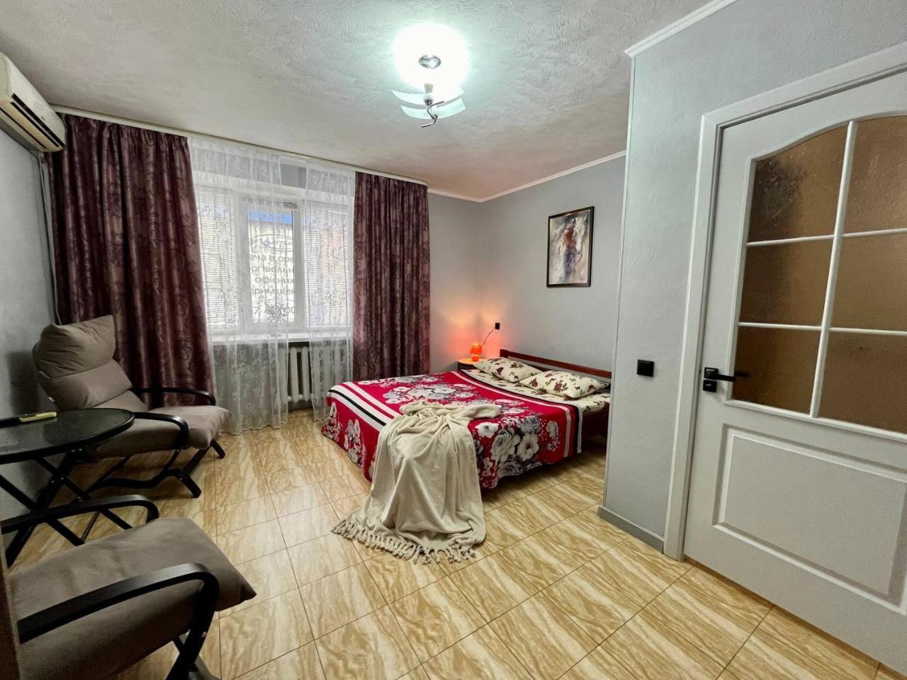 Smart Apartment На Соборной 23 Kremençuk Dış mekan fotoğraf